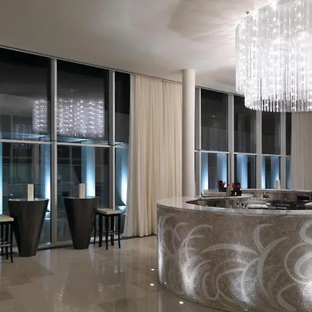 Apartment Amazing In With Outdoor Swimming Pool, Sauna And Wifi *